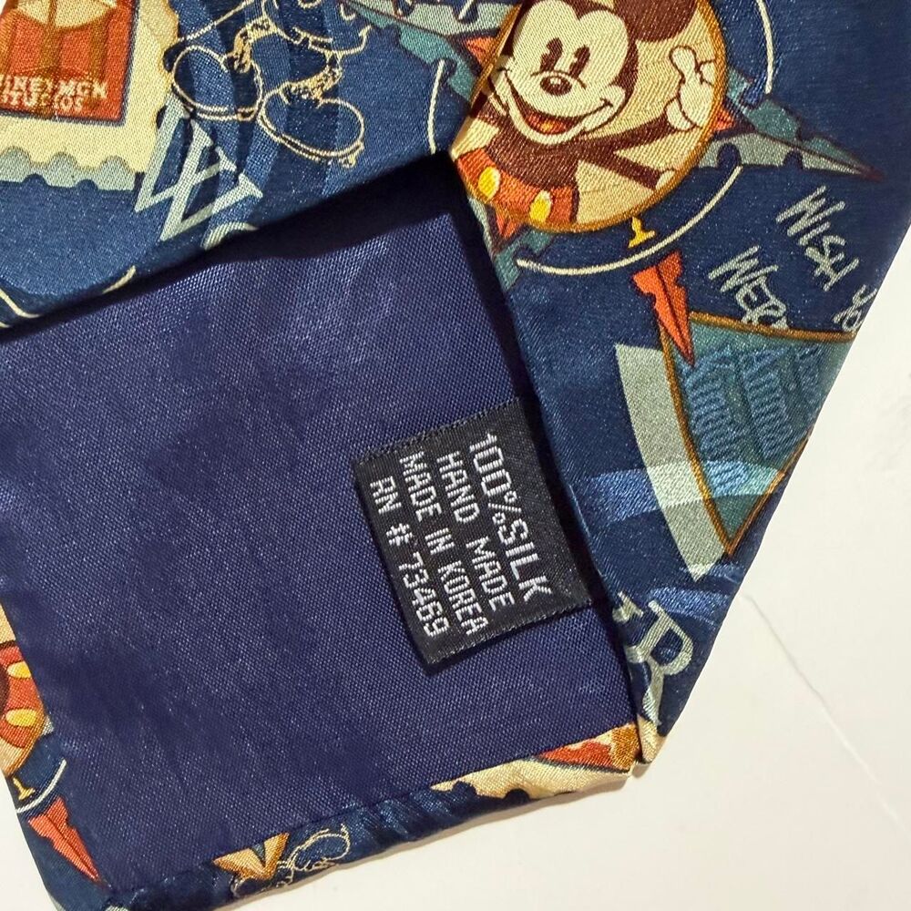 Disney Men's multi Accessory - Picture 3 of 4